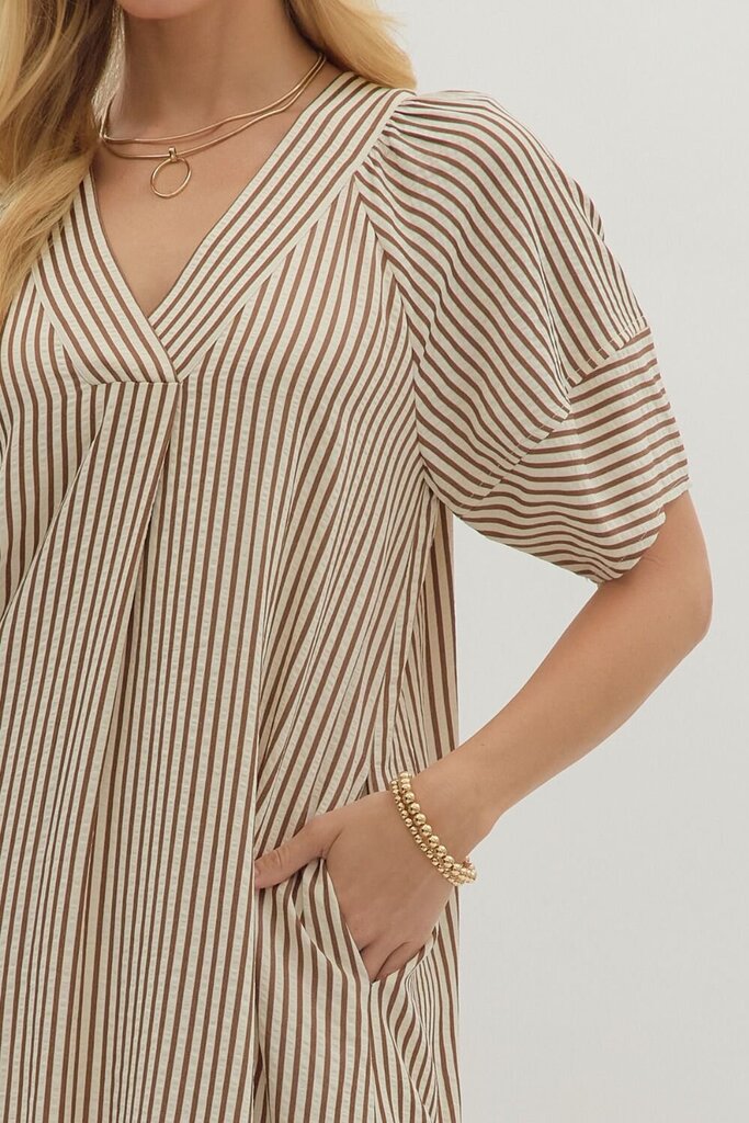 ELOISE BROWN STRIPED PULLOVER DRESS