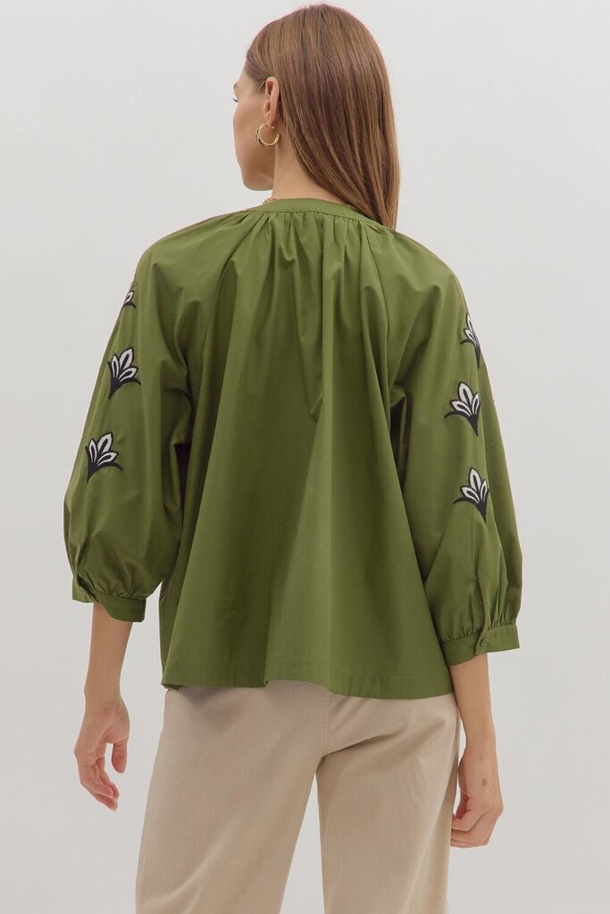 ALICE OLIVE EMBROIDERED TOP