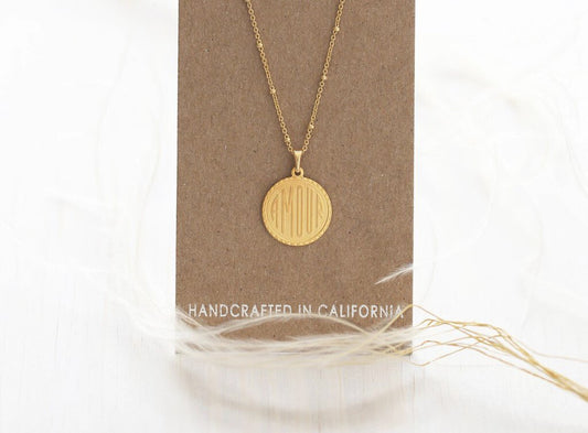 AMOUR MEDALLION NECKLACE